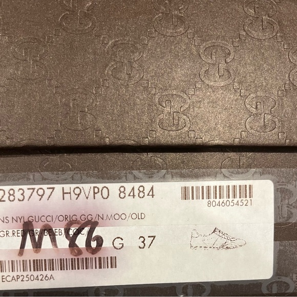 Authentic Gucci Shoes *vintage*. Never worn. - Picture 5 of 8